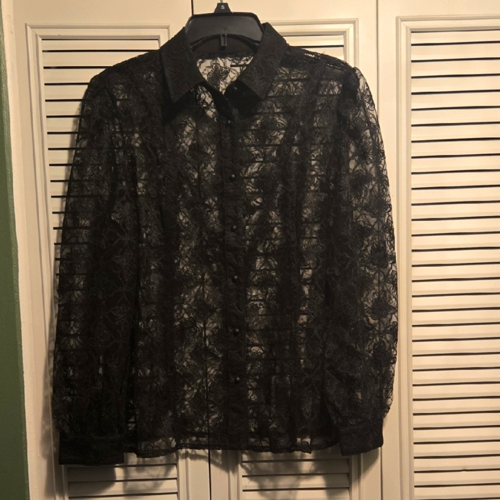 Disturbia Black Lace Top Size US 8 UK 12 EU 40 NWOT